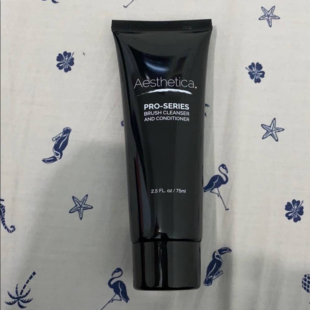 Pro-series Brush Cleanser And Conditioner